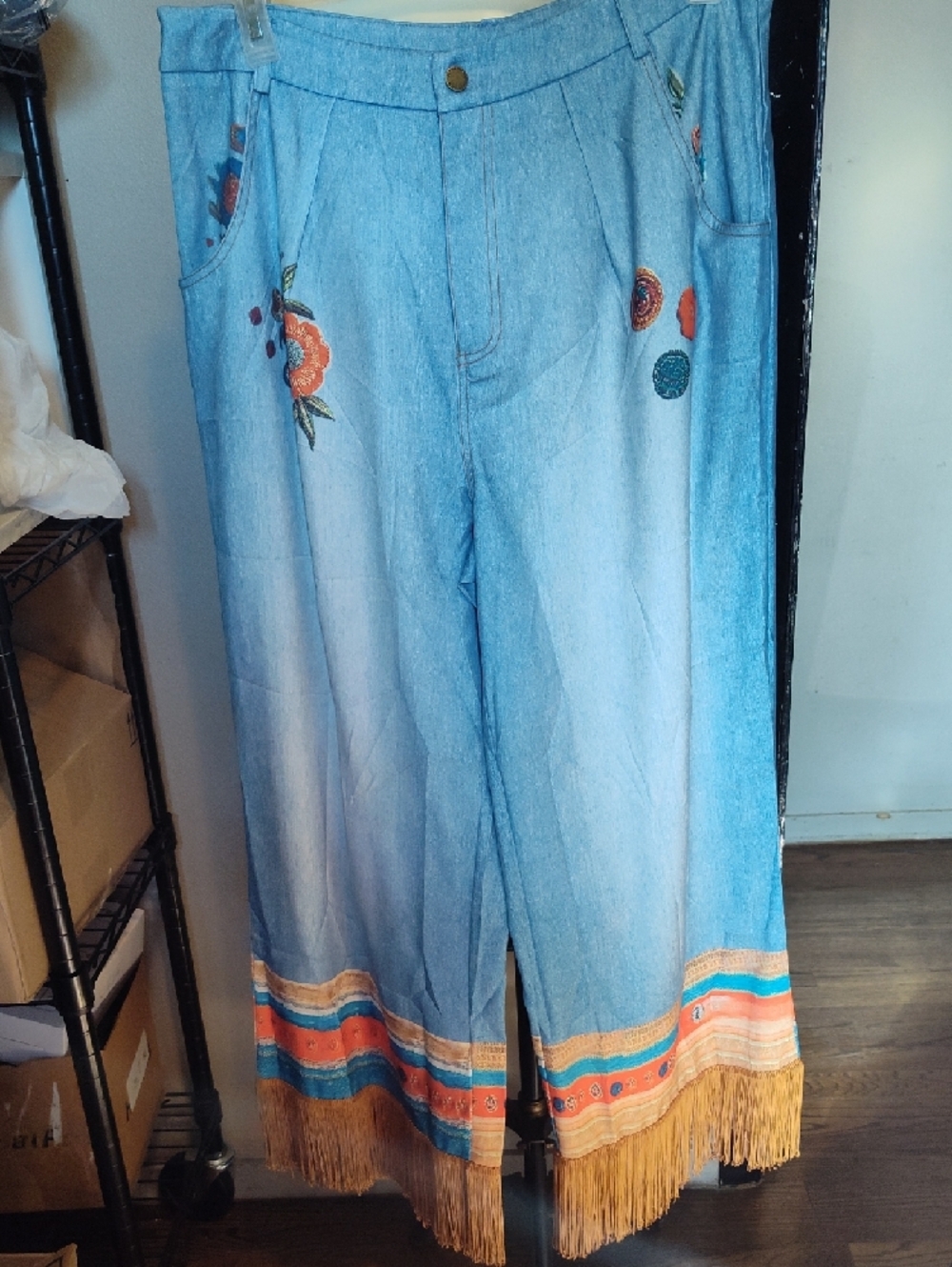 Boho Embroidered  Light Wash Wide-Leg Pants w / Fringe Jean (Material Not Jean ) - Picture 5 of 10